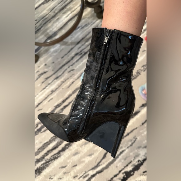 Balenciaga Paris wedge patent leather boot size 39 is 9 fits like an 8.5 - Picture 2 of 6